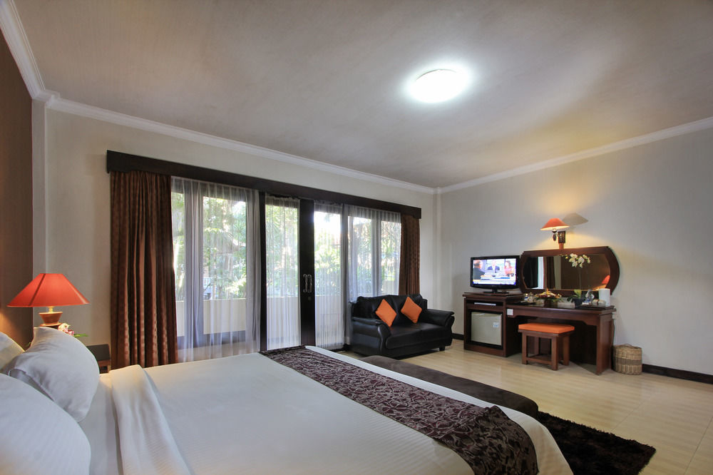 The Taman Ayu Hotel Kerobokan  Ngoại thất bức ảnh