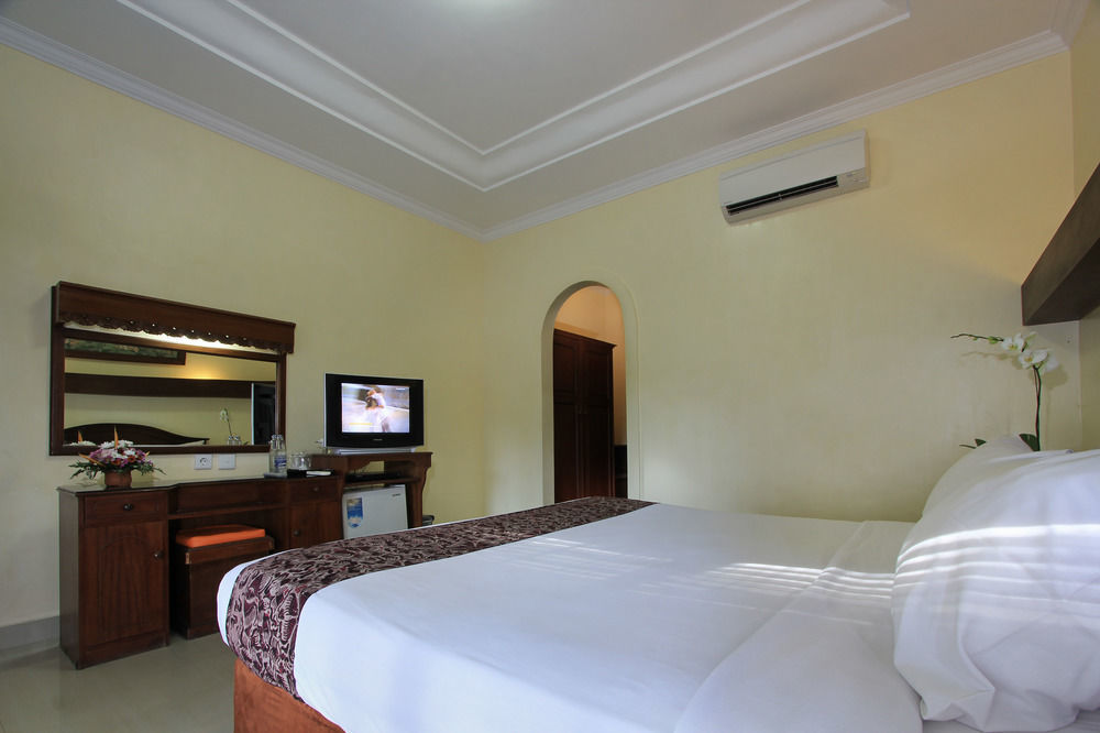 The Taman Ayu Hotel Kerobokan  Ngoại thất bức ảnh